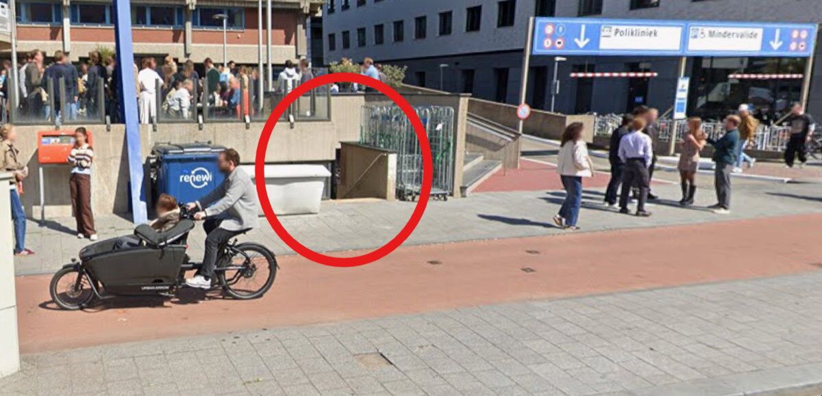 Ingang Rijbewijsdokter aan De Boelelaan 1114 in Amsterdam